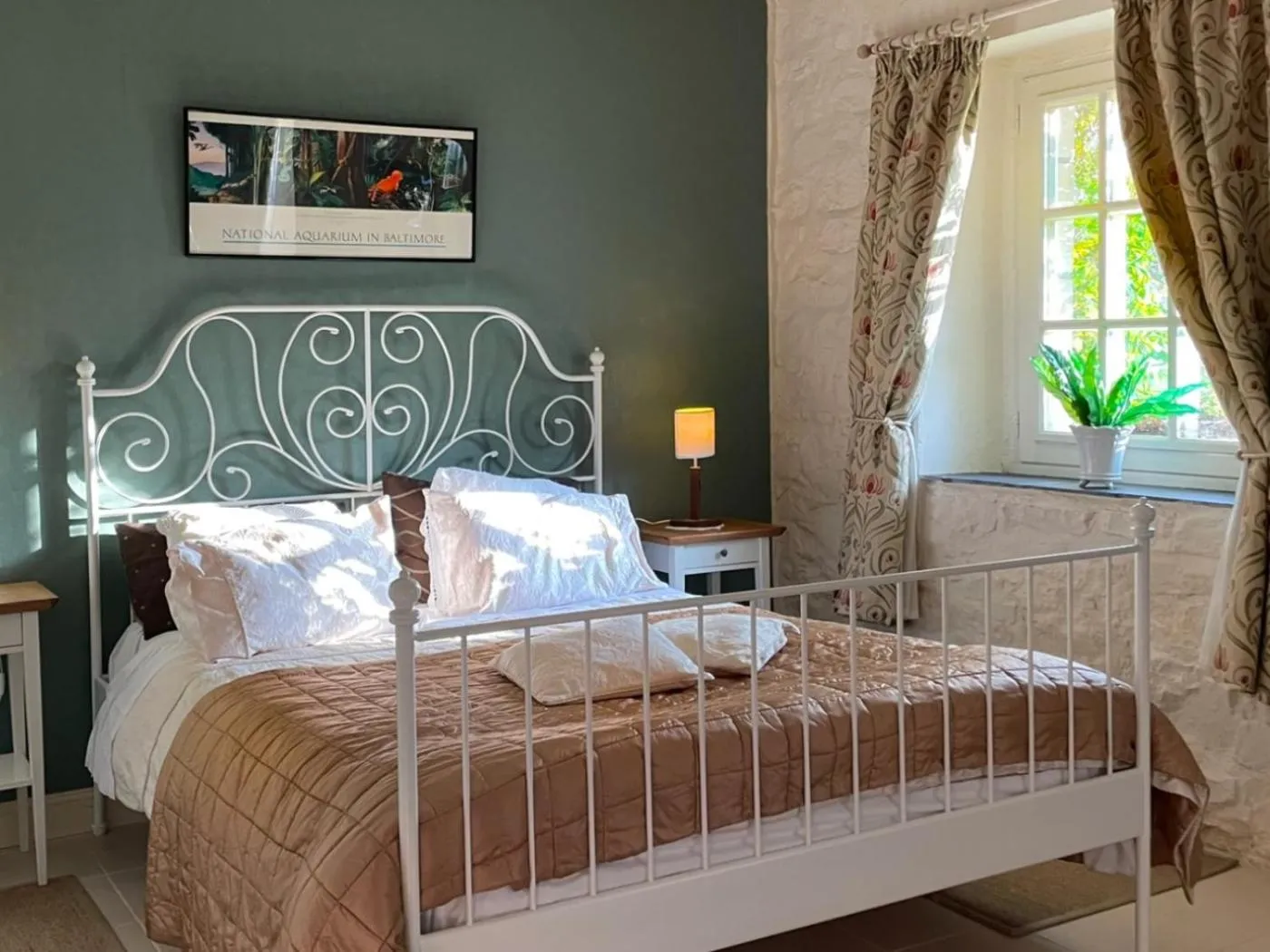 Bedroom, Bed in La Lande