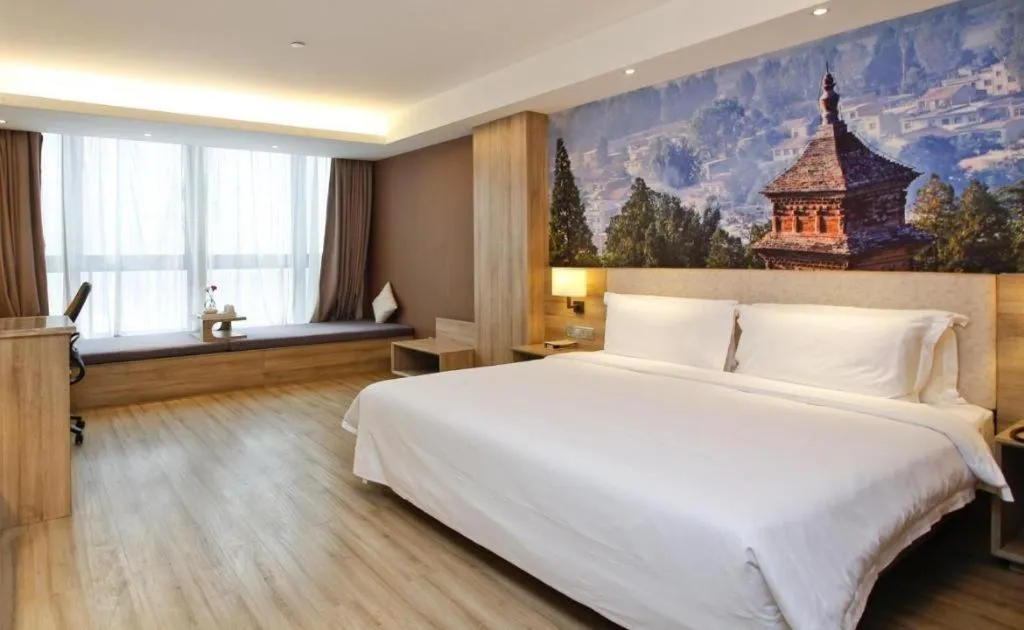 Bed in Atour Hotel Xi'an High Tech Dazhai Road