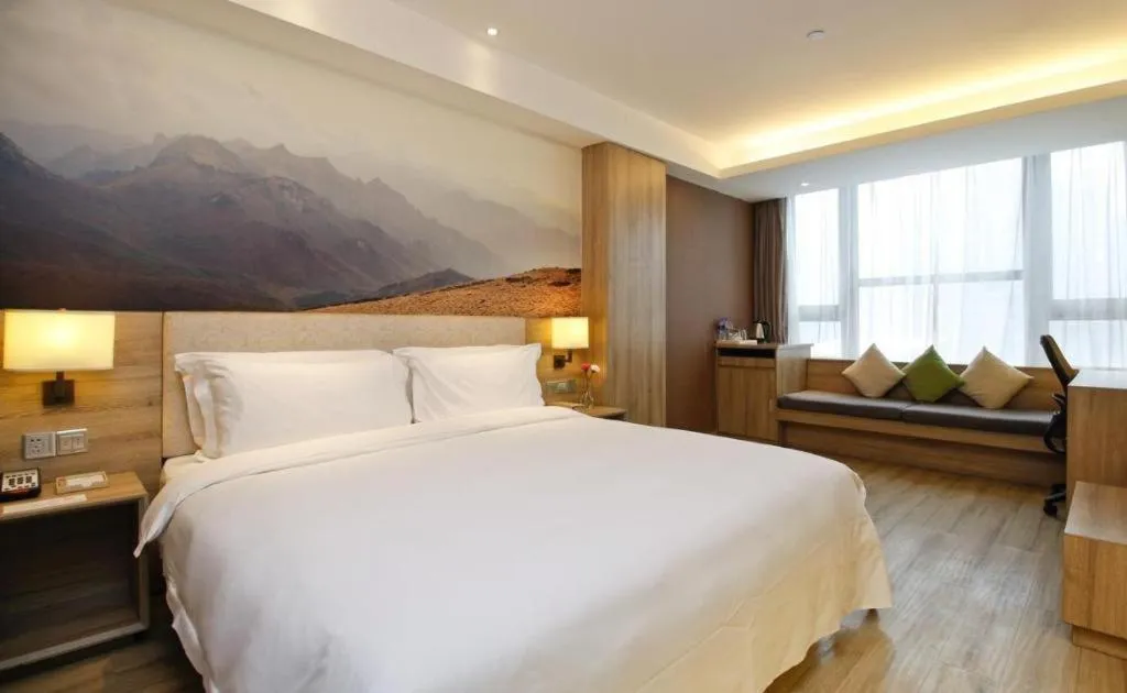 Bed in Atour Hotel Xi'an High Tech Dazhai Road
