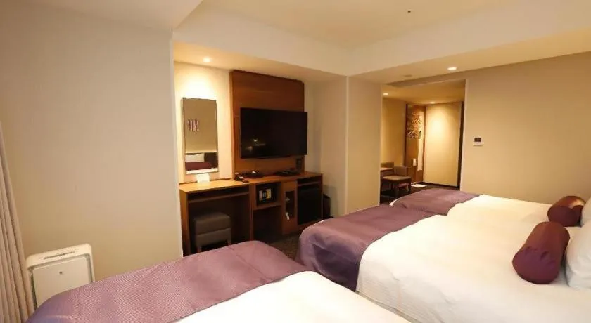 Bed in KEIKYU EX INN Haneda Innovation City 2 minutes walk from HICity Exit of Tenkubashi Station