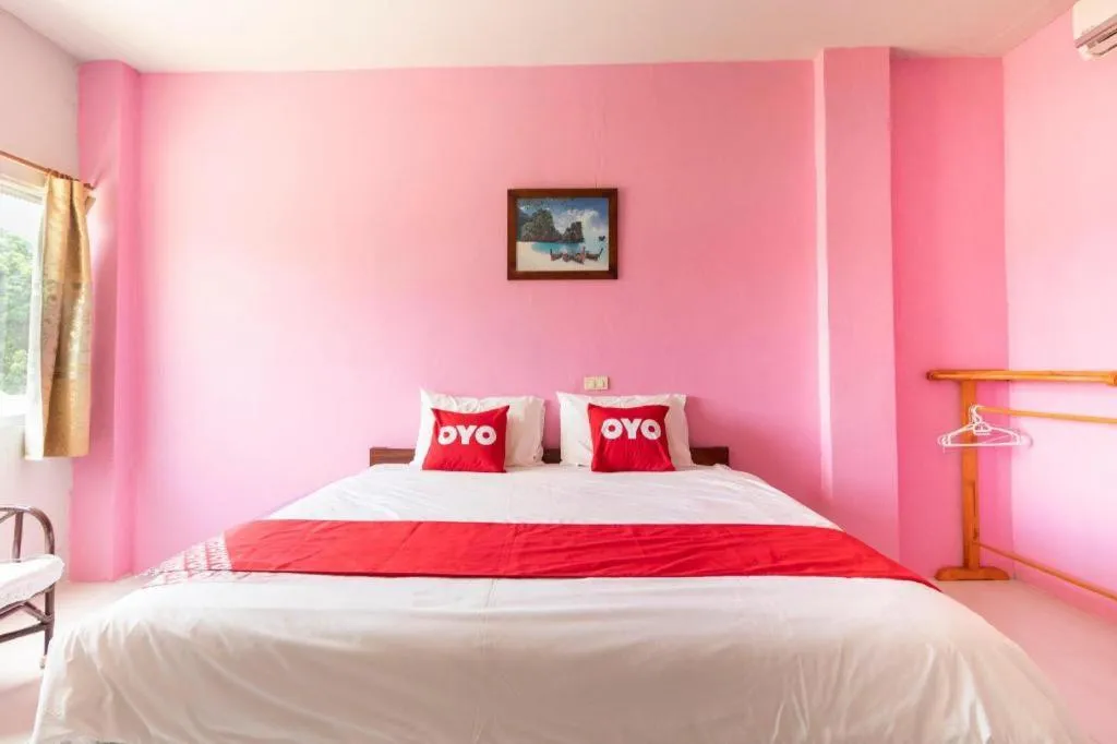 Bed in Thanagrit Apartelle