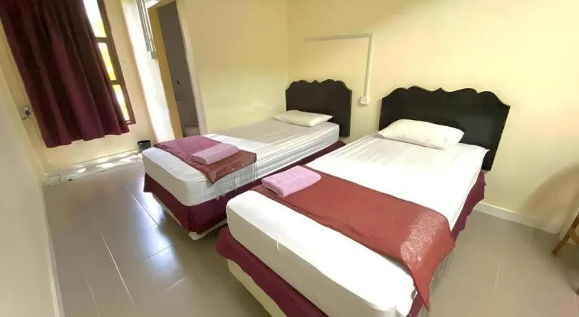 Bed in Nipah River view