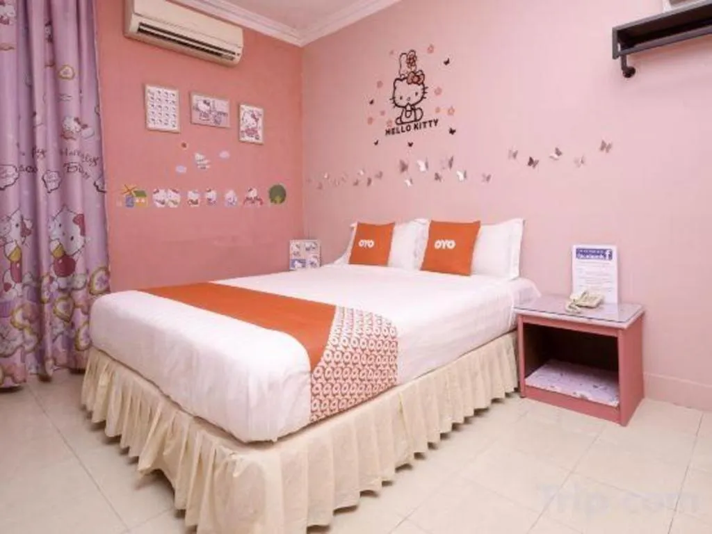 Bed in OYO 89958 Hotel Umimas