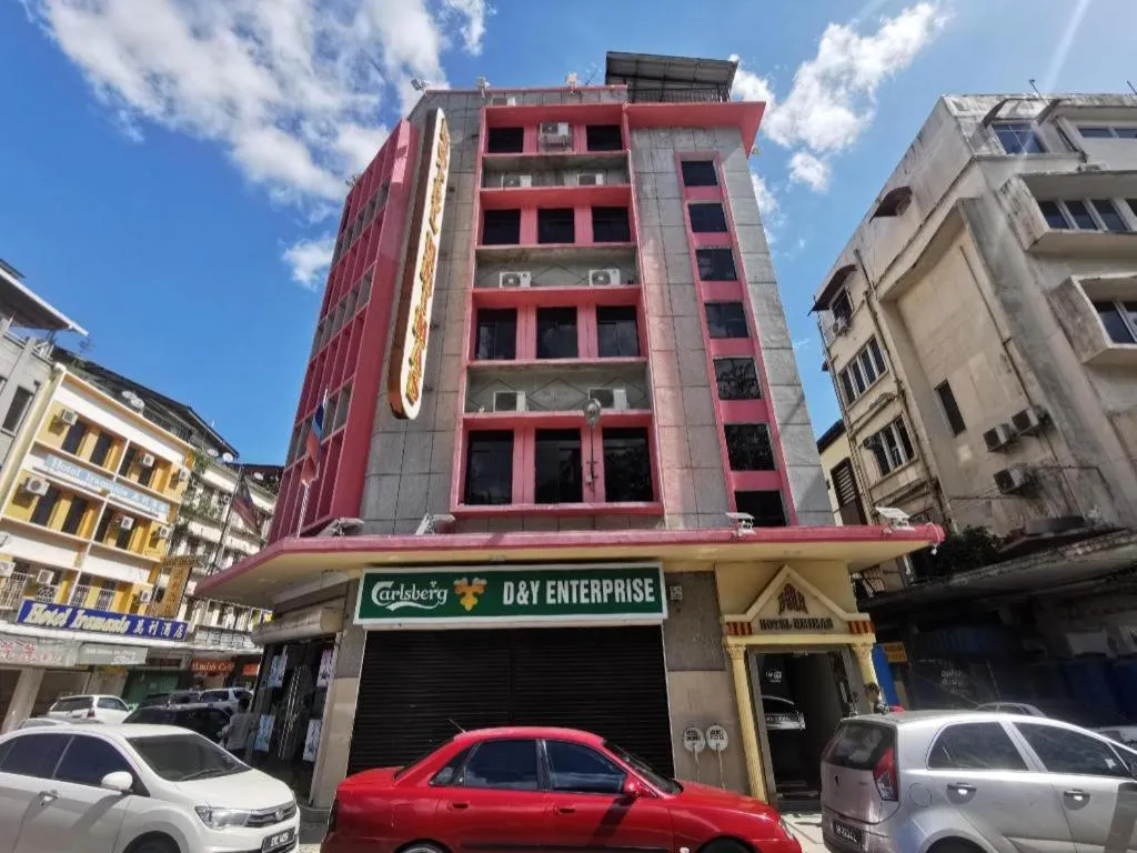 OYO 89958 Hotel Umimas