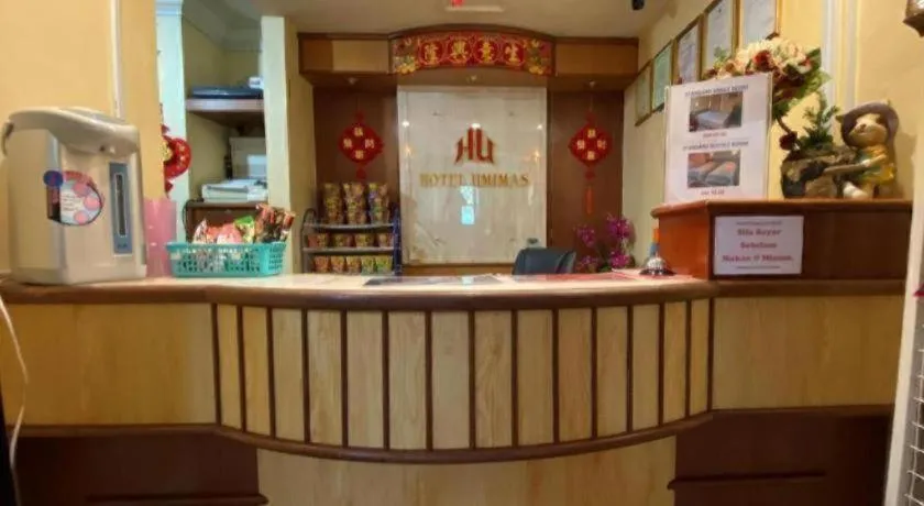 OYO 89958 Hotel Umimas