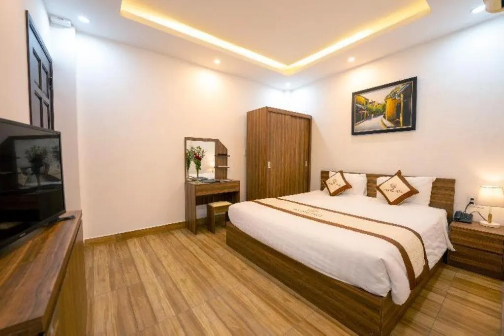 Bed in Hoi An Paradise Villa