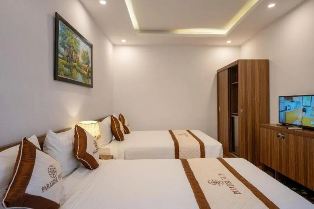 Bed in Hoi An Paradise Villa
