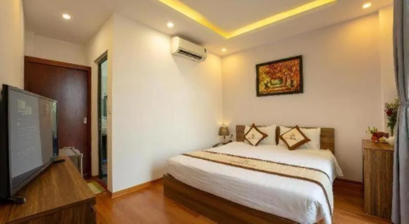 Bed in Hoi An Paradise Villa