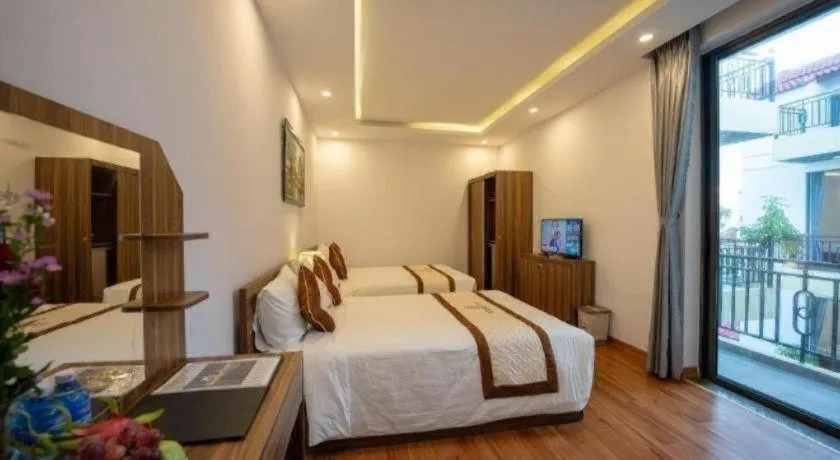 Bed in Hoi An Paradise Villa