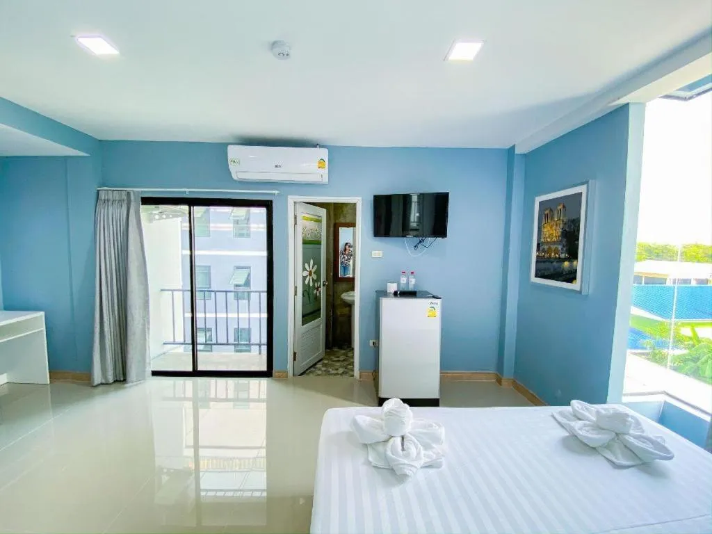 Bed in Delighted Bangkok Hotel