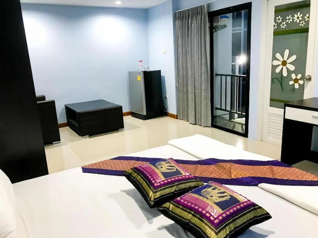 Bed in Delighted Bangkok Hotel