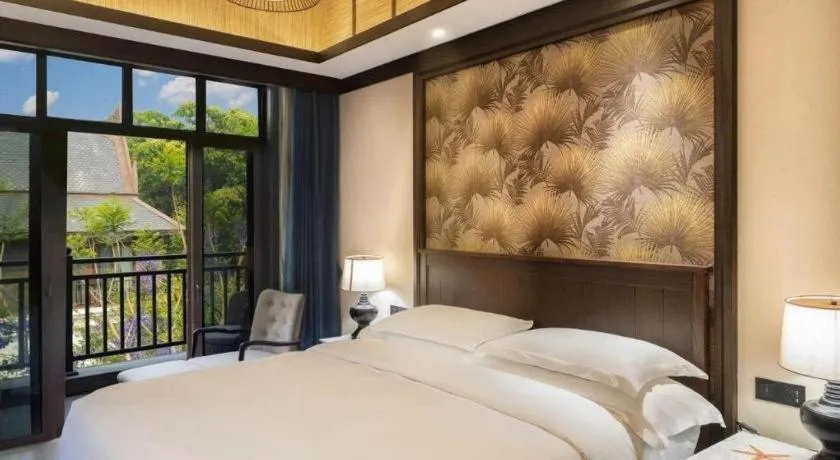 Bed in Angsana Xishuangbanna