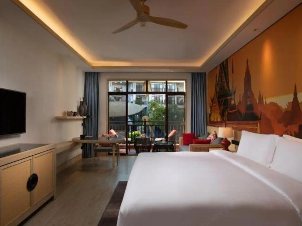 Bed in Angsana Xishuangbanna