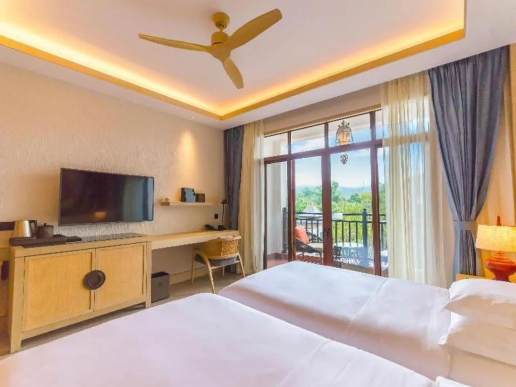 Bed in Angsana Xishuangbanna