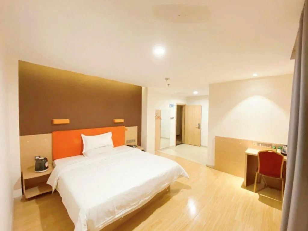 Bed in 7 Days Premium Hotel Ji'an Taihe Gongnongbing Avenue