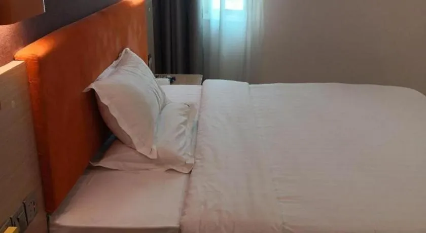 Bed in 7 Days Premium Hotel Ji'an Taihe Gongnongbing Avenue