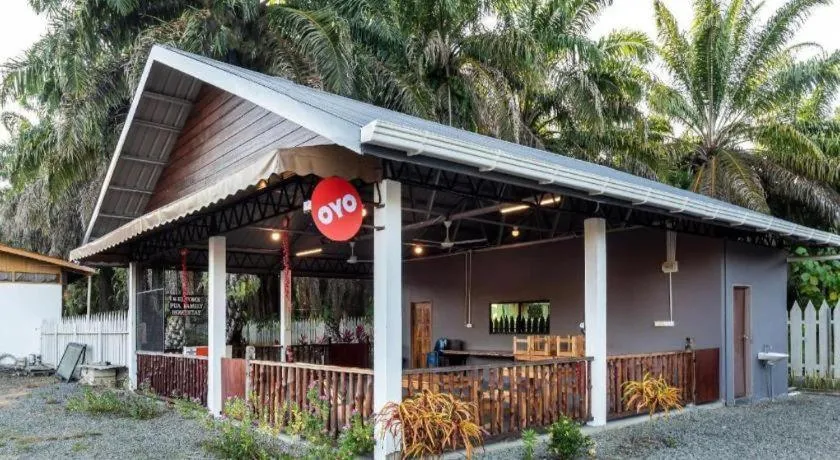 OYO 90149 Pua Family Semporna