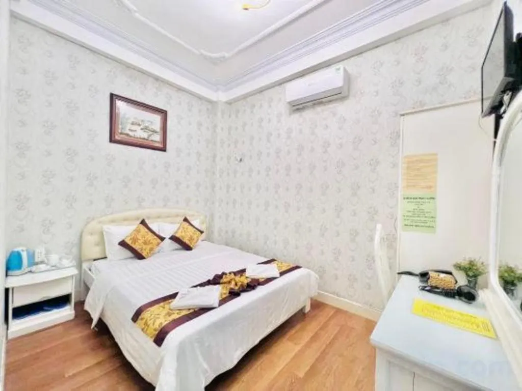 Bed in Truc Huyen Hotel