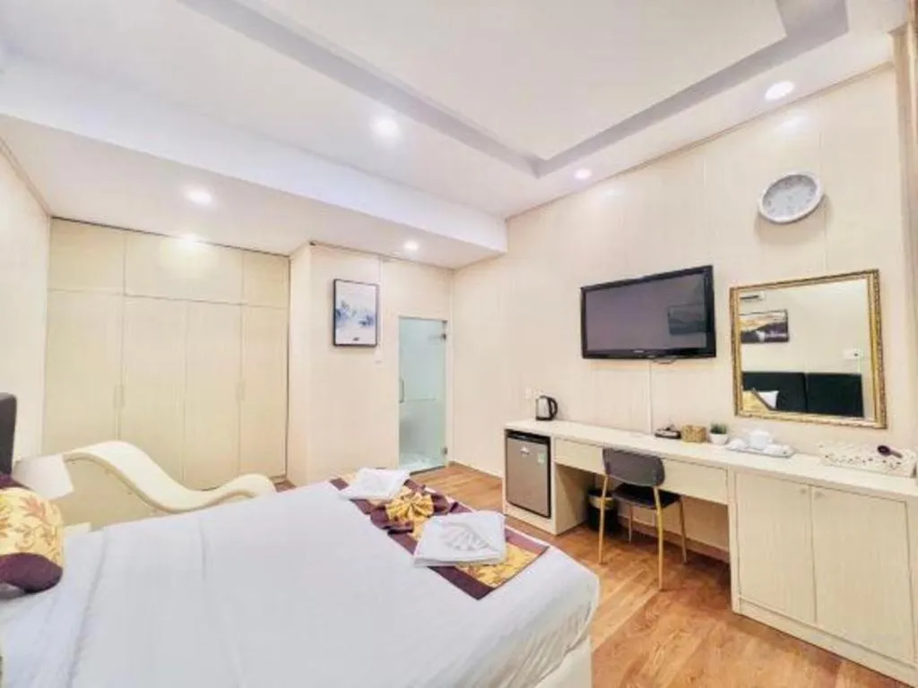 Bed in Truc Huyen Hotel