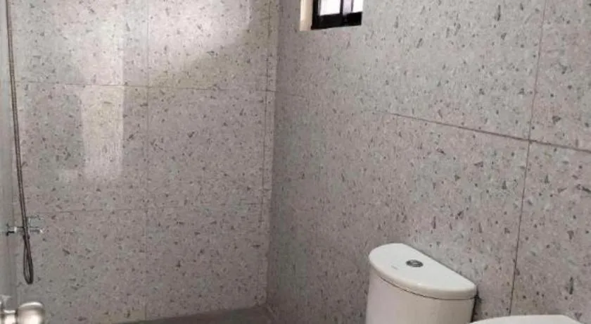 OYO 800 DDD Habitat Dormtel Bacolod