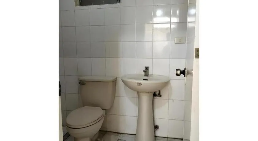 OYO 800 DDD Habitat Dormtel Bacolod