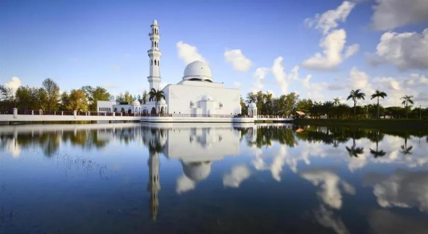 OYO 90471 Hotel Tepoh