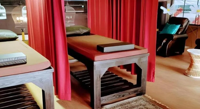 Bed in 2499 Heritage Chinatown Bangkok Hotel By RoomQuest