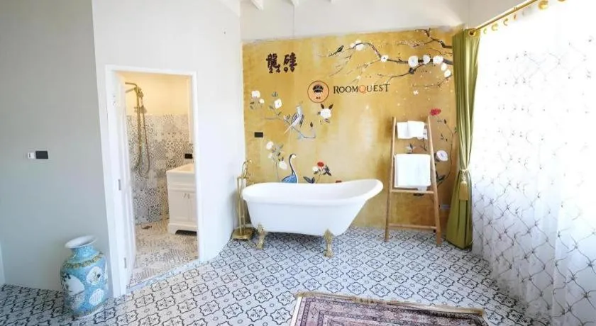 2499 Heritage Chinatown Bangkok Hotel By RoomQuest