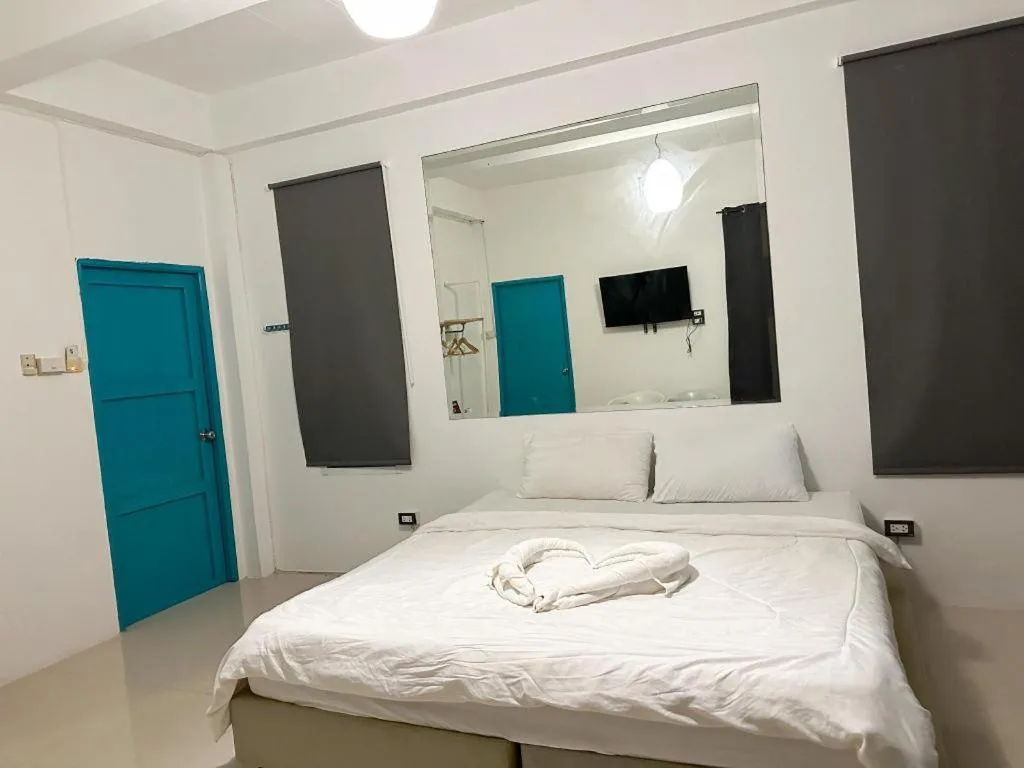 Bed in Capital O 75411 Navagio​ Boutique​ Koh​ Chang