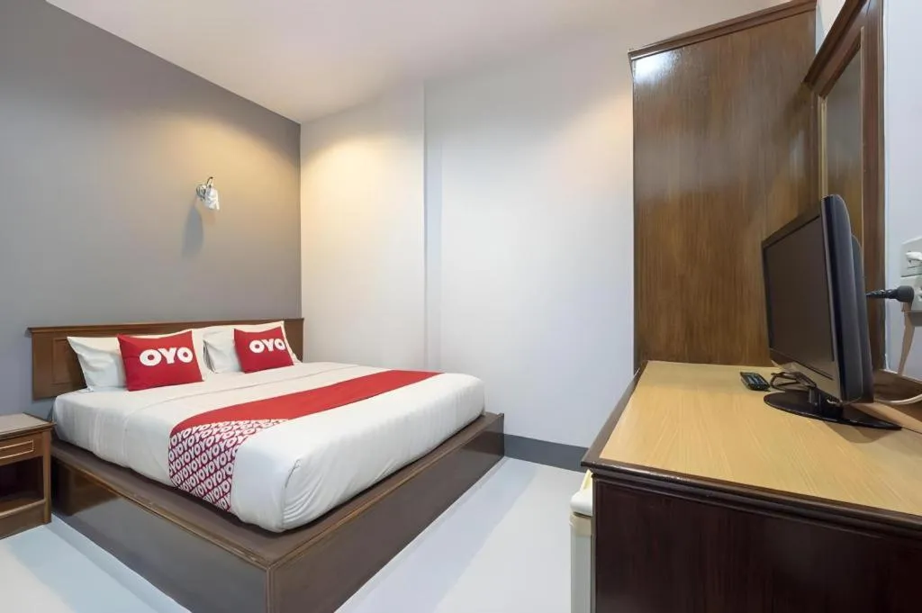 Bed in Capital O 75412 V Resort