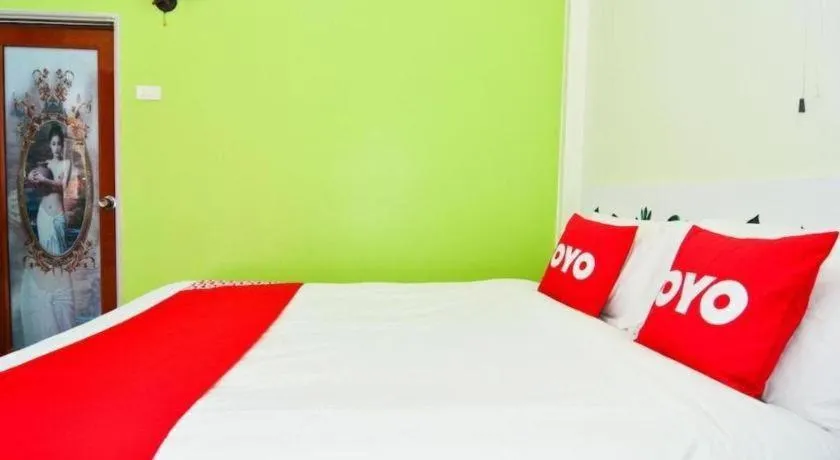 Bed in OYO 499 Pattaraporn Hotel