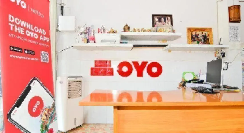 OYO 499 Pattaraporn Hotel