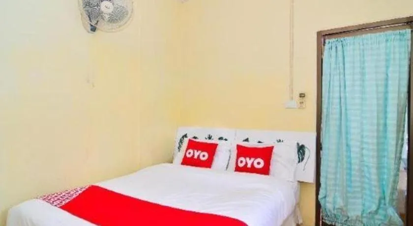 Bed in OYO 499 Pattaraporn Hotel