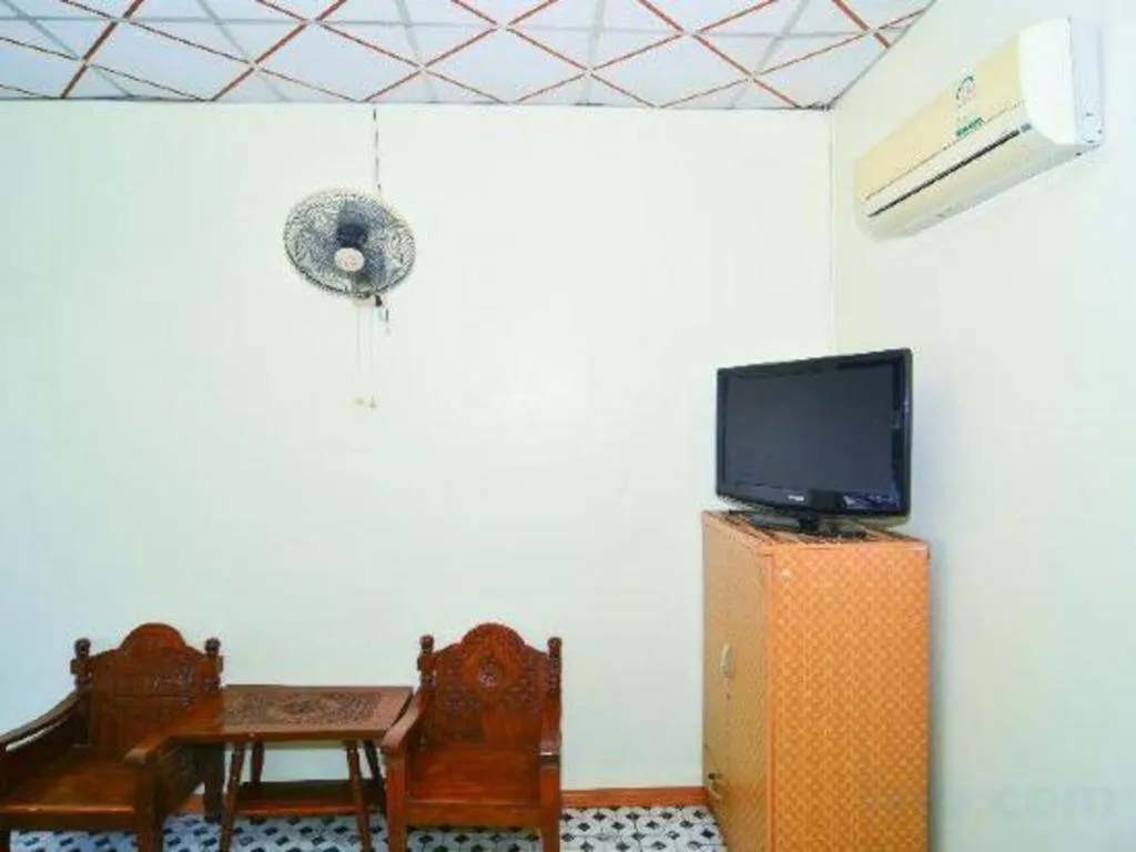 OYO 499 Pattaraporn Hotel