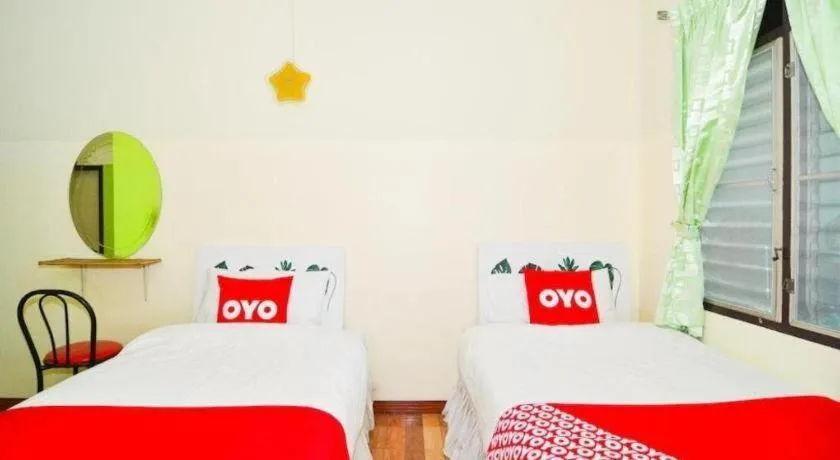 Bed in OYO 499 Pattaraporn Hotel