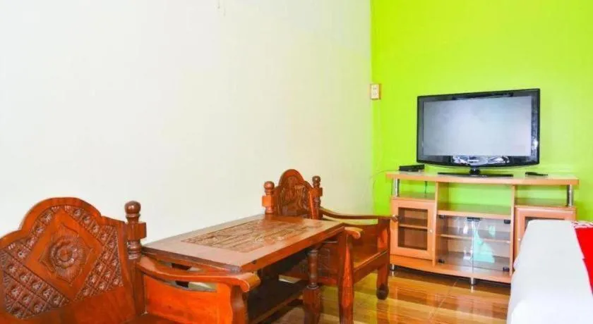 OYO 499 Pattaraporn Hotel