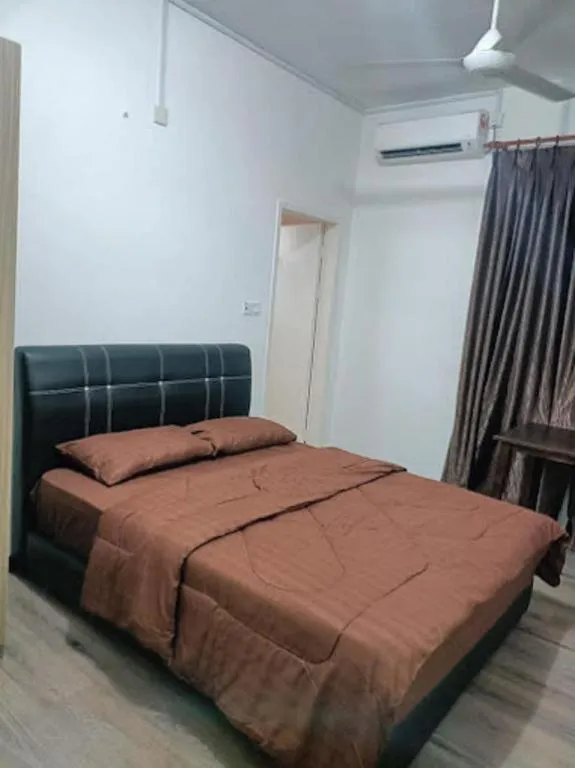 Bed in OYO HOME 90768 Flo Inn Motel