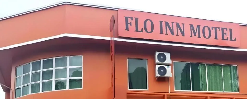 OYO HOME 90768 Flo Inn Motel