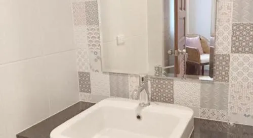 At Wara Bed And Breakfast