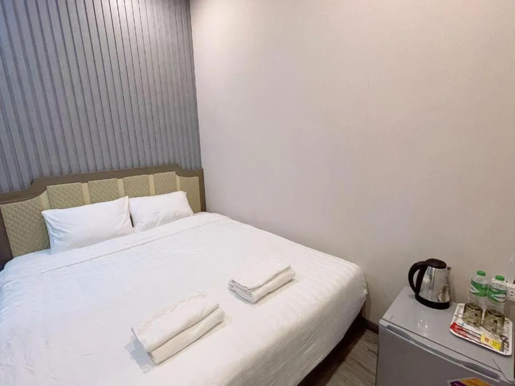 Bed in Heavenchy Hotel