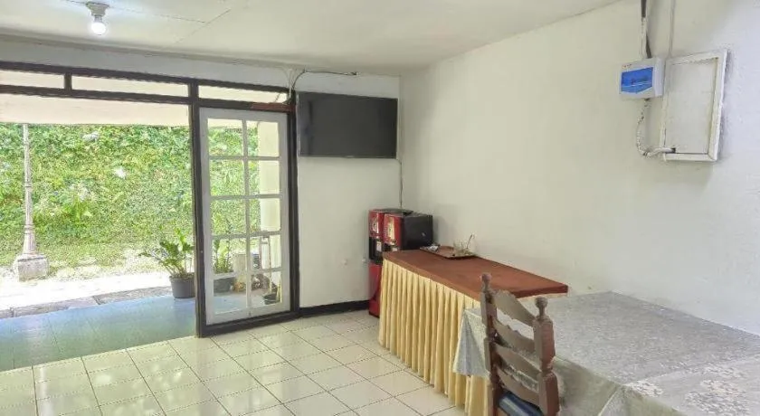 Capital O 94094 New Lembah Nyiur