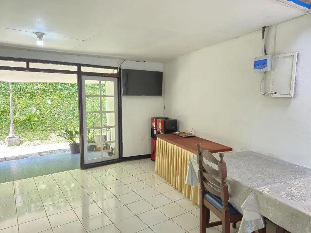 Capital O 94094 New Lembah Nyiur