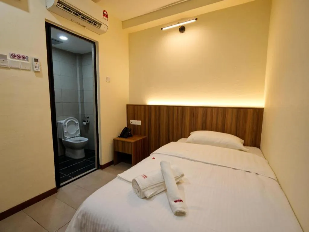 Bed in Weiss Hotels Kepong Baru