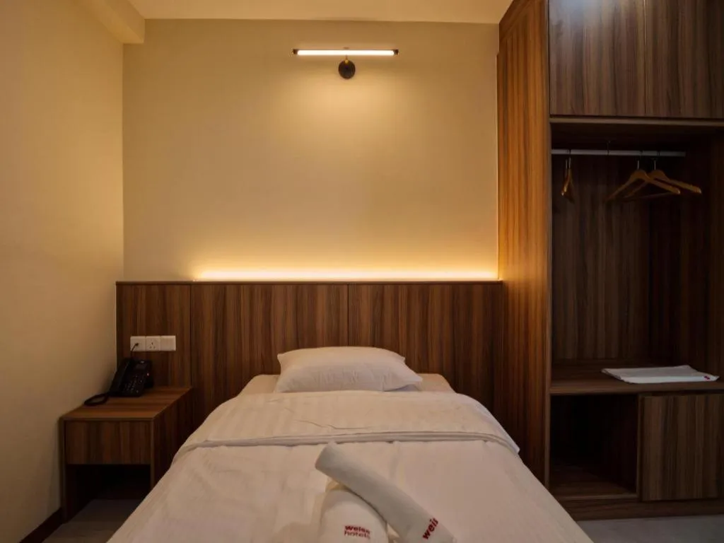Bed in Weiss Hotels Kepong Baru