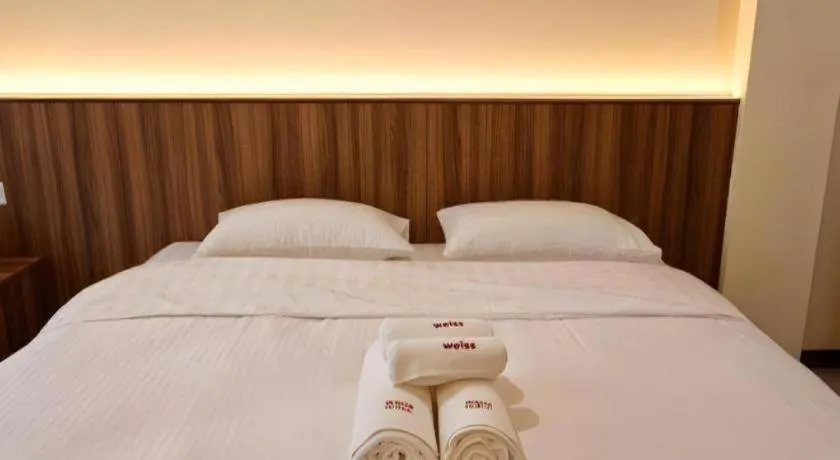 Bed in Weiss Hotels Kepong Baru
