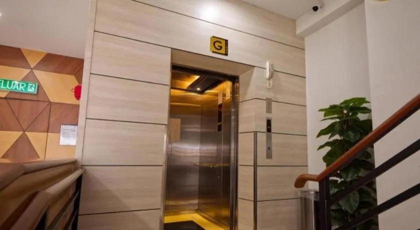 Weiss Hotels Kepong Baru