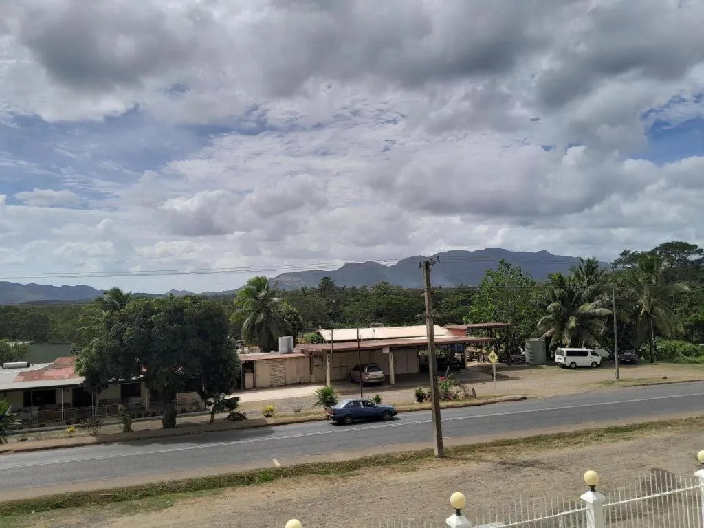 White Diamond Apartment