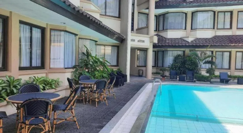 Bentani Hotel & Residence