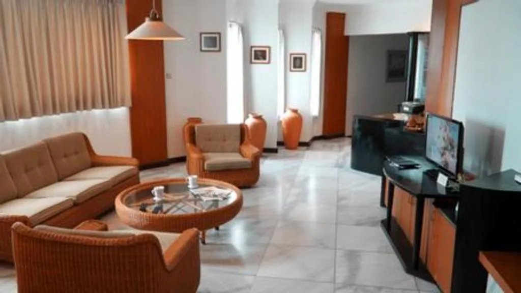 Bentani Hotel & Residence