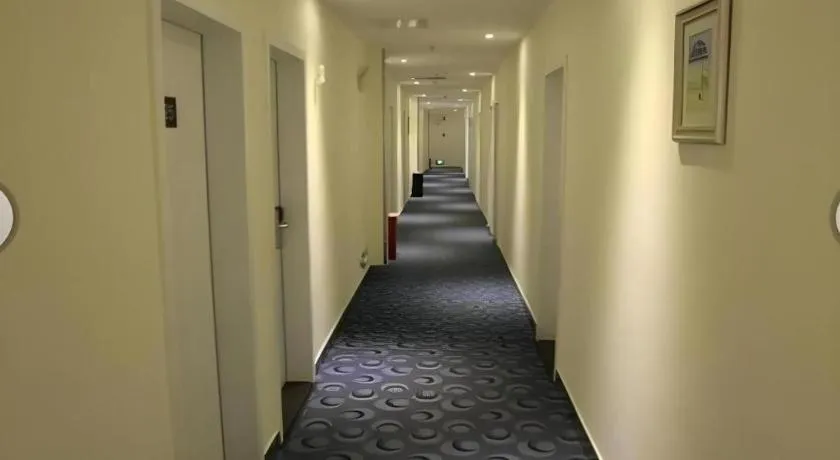 7 Days Inn Foshan University Creative Industry Park